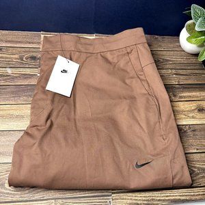 NWOT Nike Men's Cropped Pants Standard Fit Sneaker Length NWOT Size 40 (Brown)